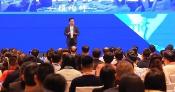 2025年顾均辉商业课怎么样 ？